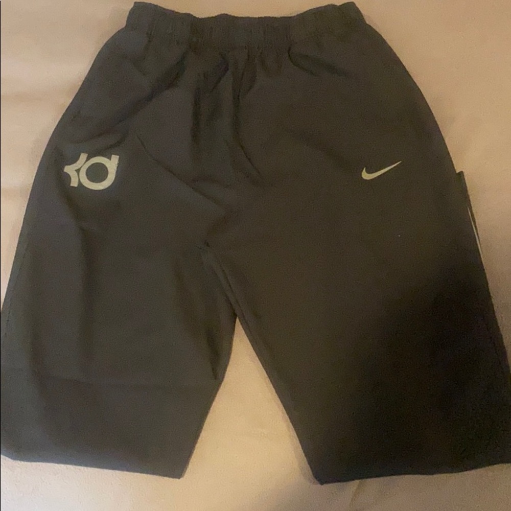 Nike kd sweatpants size boys xl